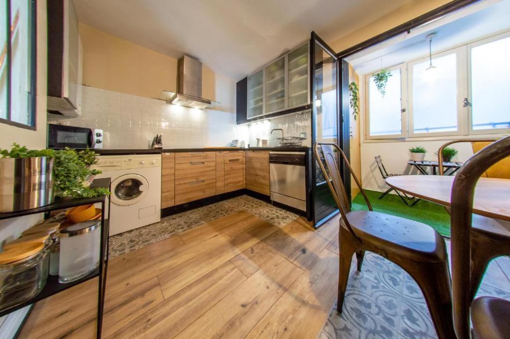 Retromirabeau - Chambre Suite & Appartements De Charme - Localisation Premium Narbonne Phòng bức ảnh